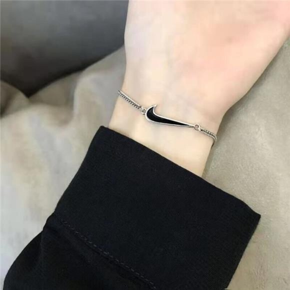 New Nike Swoosh Logo Silver‎ Charm Wrist Bracelet Foot Ankle Chain Anklet - Picture 1 of 6